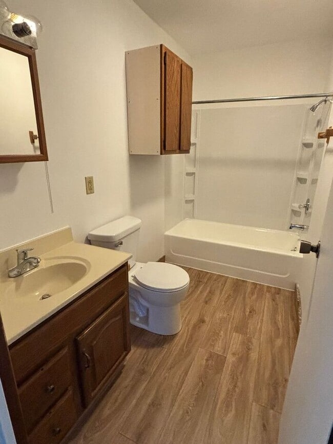 Building Photo - Half Off Your Deposit !!!
