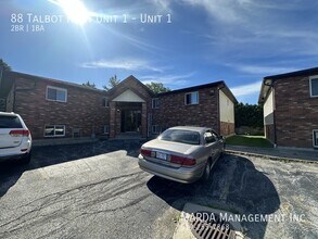 Building Photo - 88 Talbot Rd W