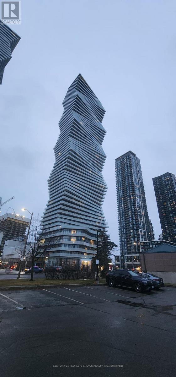 Photo du bâtiment - 3900 Confederation Pkwy