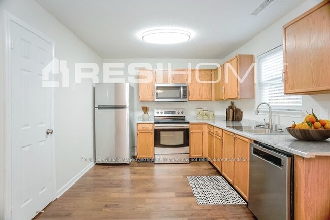 Foto del edificio - 4366 Fullwood Ct