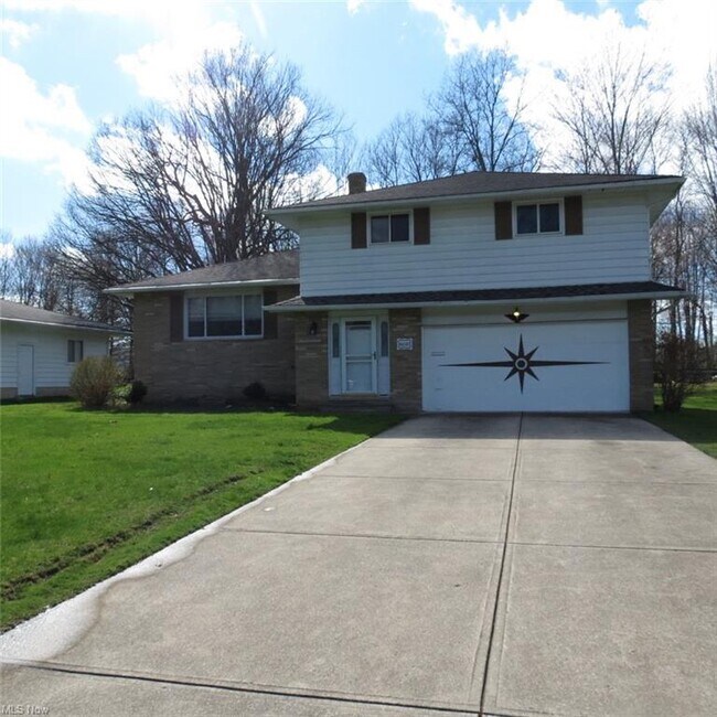 6800 Glenallen Ave, Solon, OH 44139 House Rental in Solon, OH