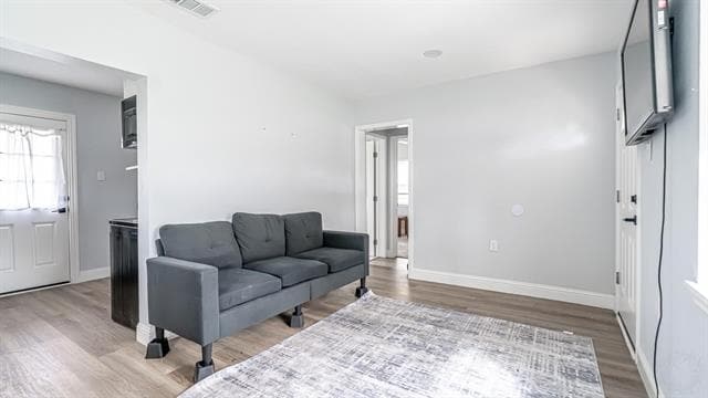Building Photo - 542 S Redford Ln