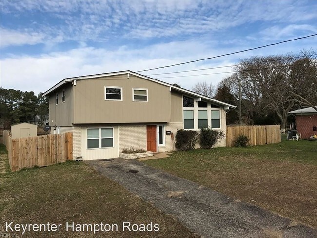 Foto del edificio - 4 br, 3 bath House - 5410 Bayberry Dr