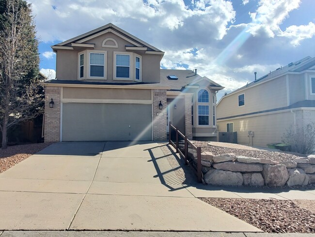 Building Photo - 2719 Lear Dr
