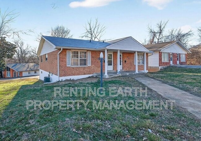 Building Photo - 8908 Scottdale Ave