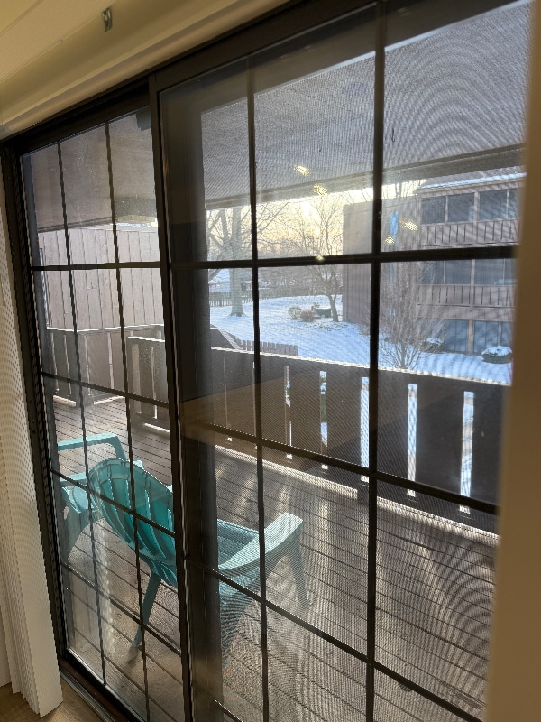 Building Photo - 33803 Electric Blvd