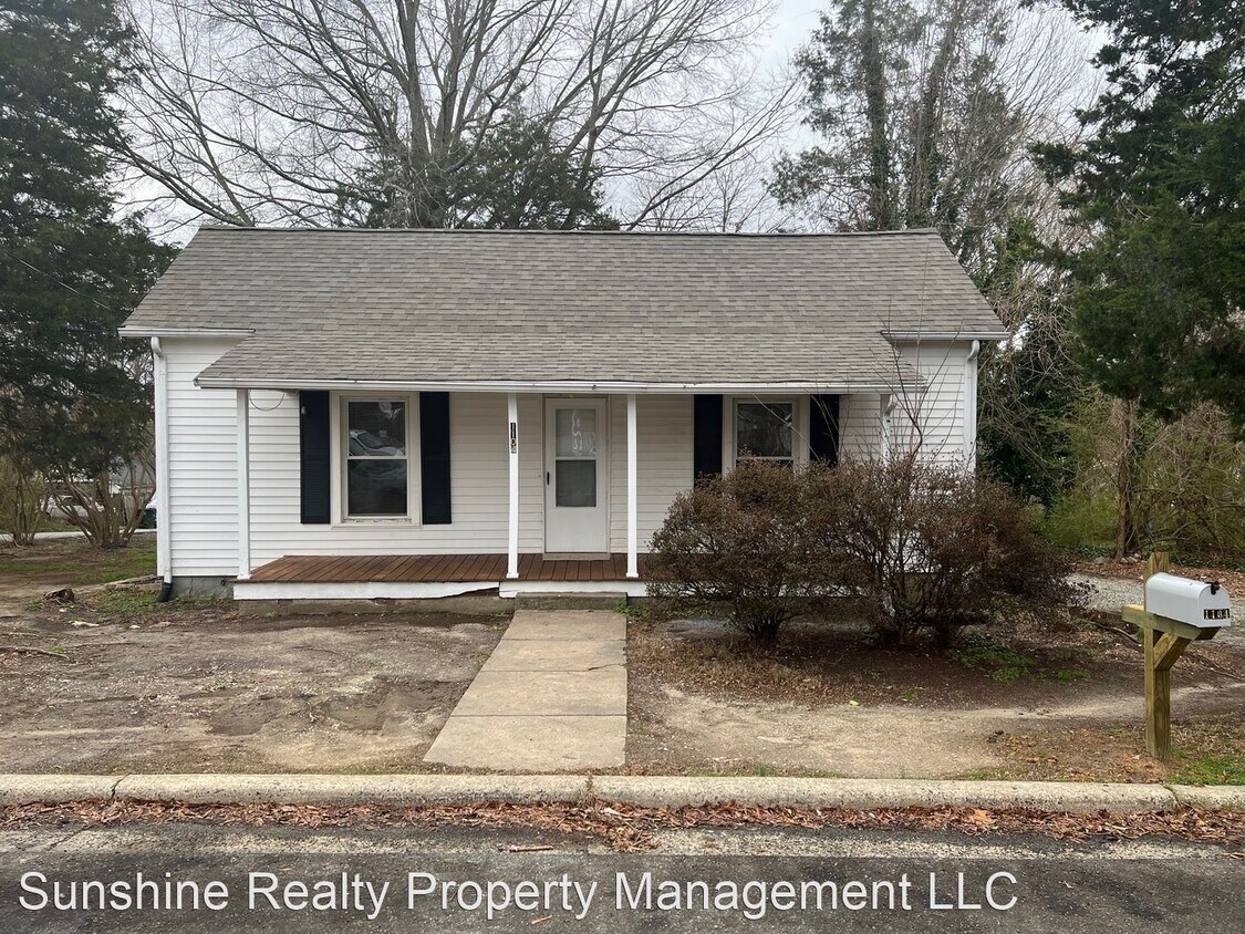 Primary Photo - 2 br, 1 bath House - 1104 Attica St.
