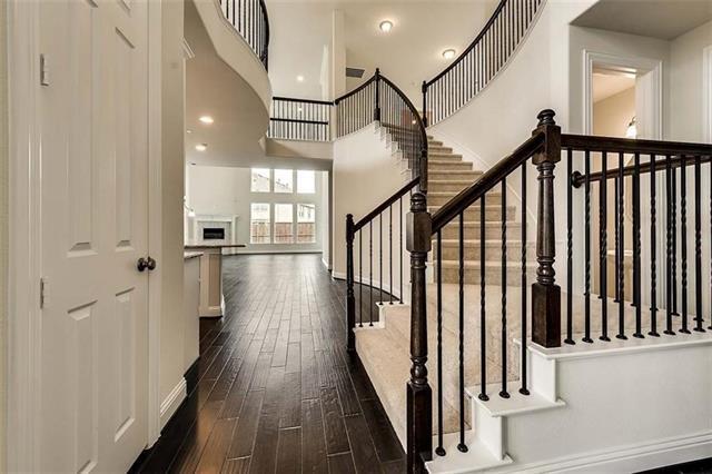 Foto del edificio - 608 Mulligan Ave