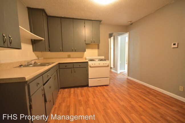 Building Photo - 3 br, 1 bath House - 644 N Lafontaine Avenue