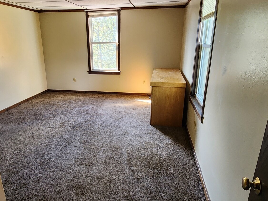 Primary Photo - Benjamin st apt#4