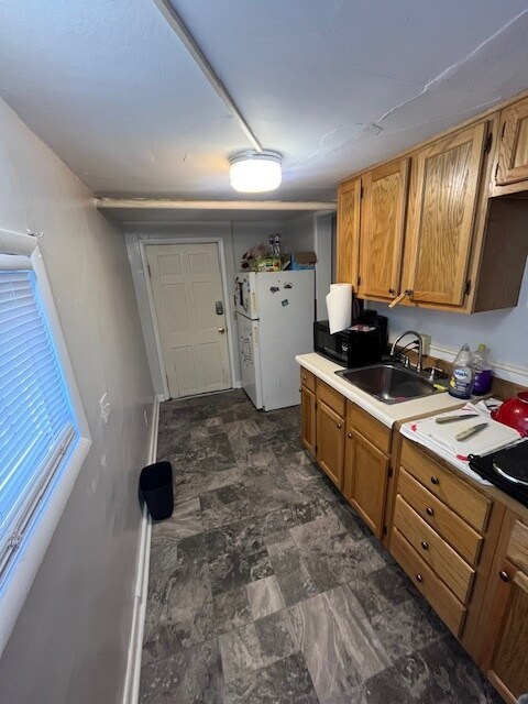 Foto del edificio - 765 Garrison Ave