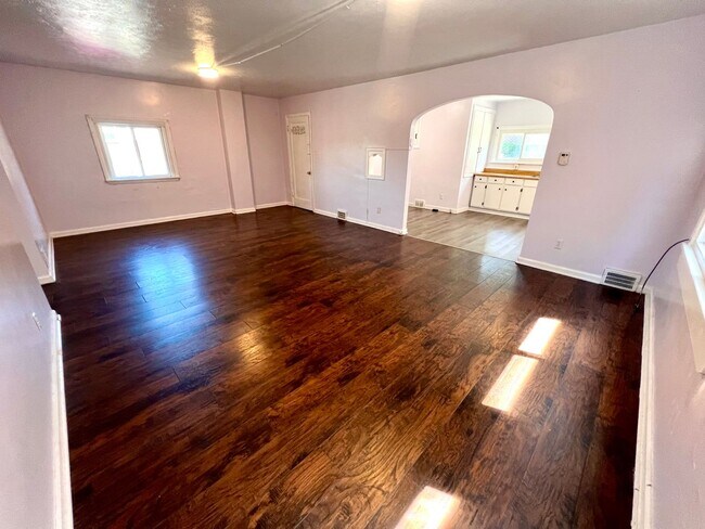Foto del edificio - 405 6th Street