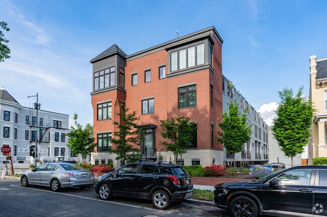 150 S St NW - Gloriana