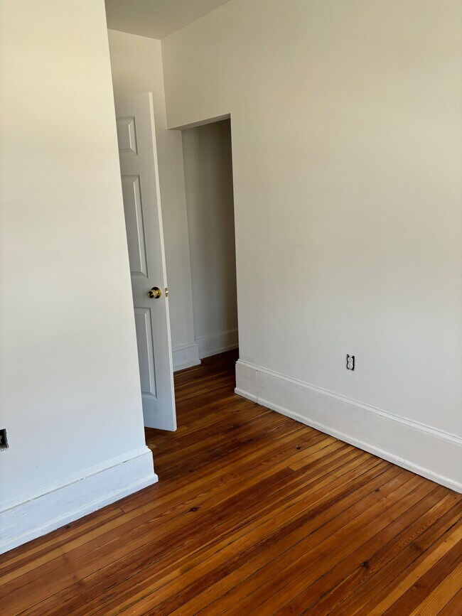 Foto del edificio - 5301 Atlantic Ave