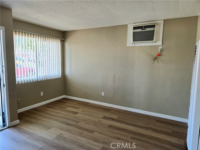 Foto del edificio - 961 W Kimball Ave