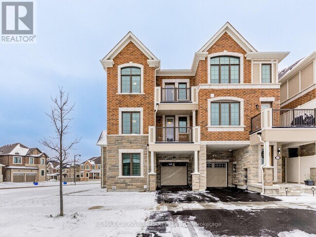 Building Photo - 288 Beaverbrae Dr