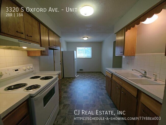 Building Photo - 3320 S Oxford Ave