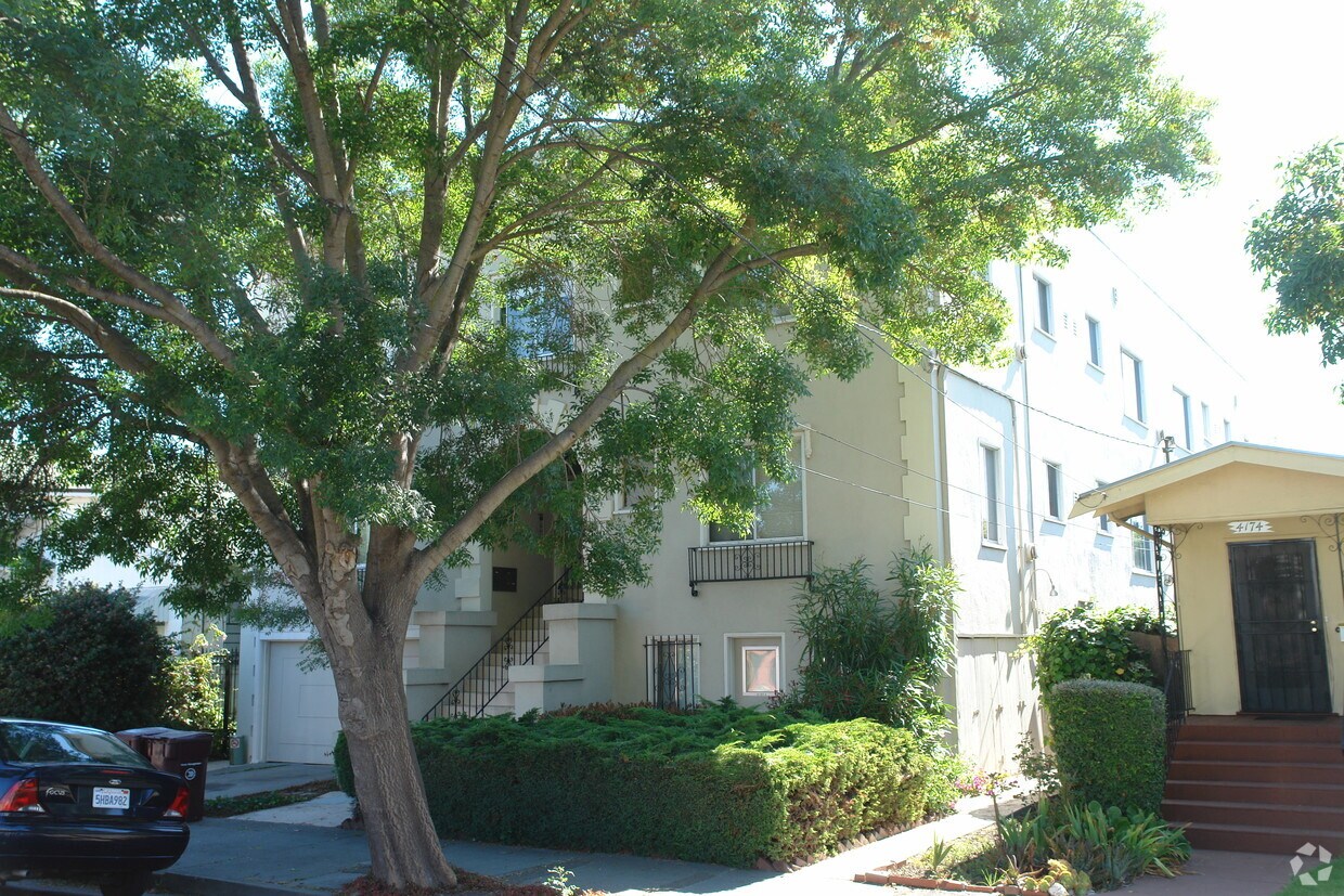 4180 Opal St, Oakland, CA 94609 Apartments in Oakland, CA