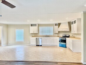 Building Photo - 11720 W Small Oaks Ln