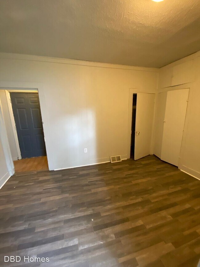 Foto del edificio - 4 br, 2 bath House - 717 3rd St