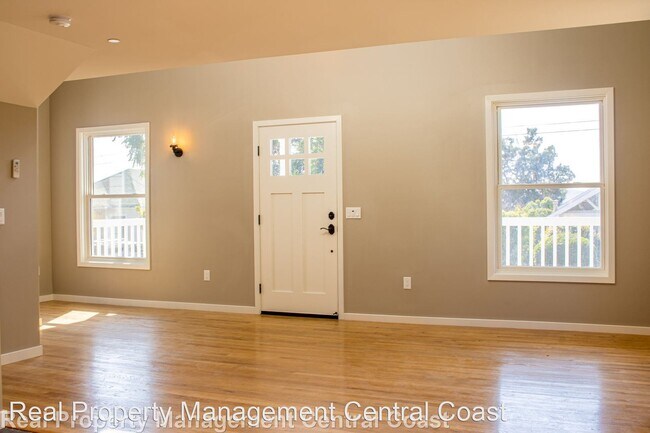 Foto del edificio - 3 br, 3 bath House - 2034 Swazey Street