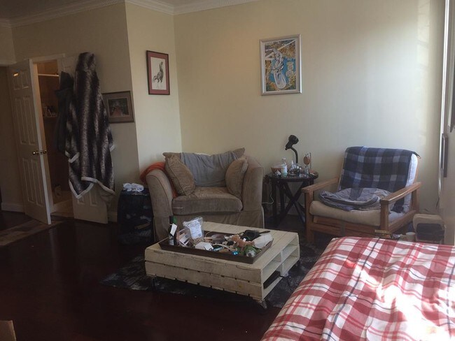 Foto del edificio - 822 9th St NE