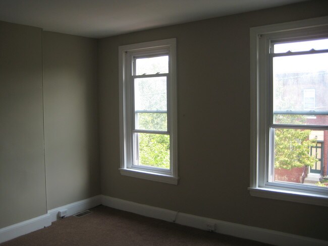 Habitación - 323 Point St