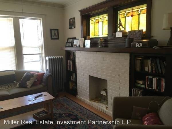 Primary Photo - 3800-3804 N Damen Ave