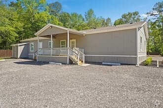 Building Photo - 20798 Stevens