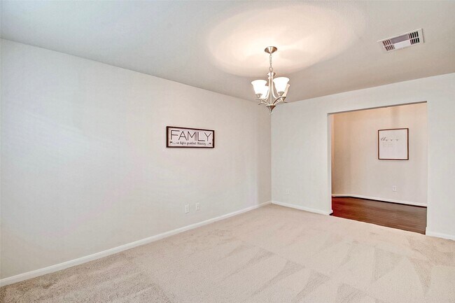 Building Photo - 18802 Majestic Vista Ln