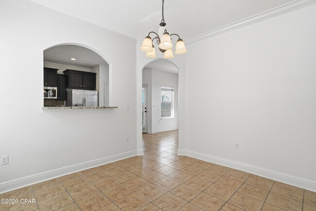 Foto del edificio - 323 Madison Circle