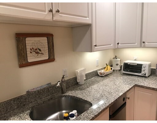 Foto del edificio - 344 Boylston St