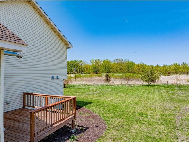 Foto del edificio - 2112 Blake Ave