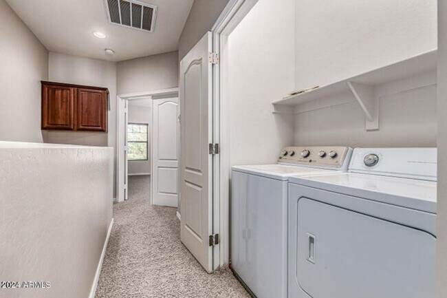 Foto del edificio - 3 BEDROOM CONDO IN MESA