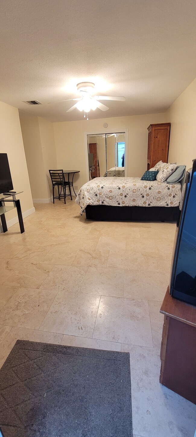 Gran eficiencia. - 9070 Kimberly Blvd