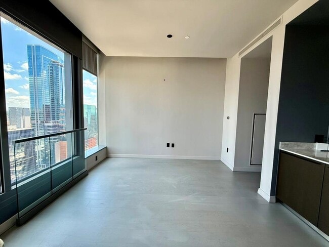 Building Photo - 210 Lavaca St
