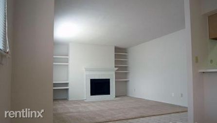 Foto del edificio - 8542 Spring Valley Rd