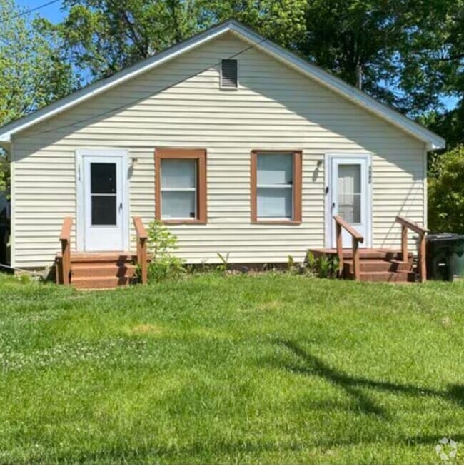 Building Photo - 1020 Grace Ave