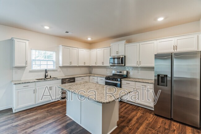 Building Photo - 110 Timbergreen Ct