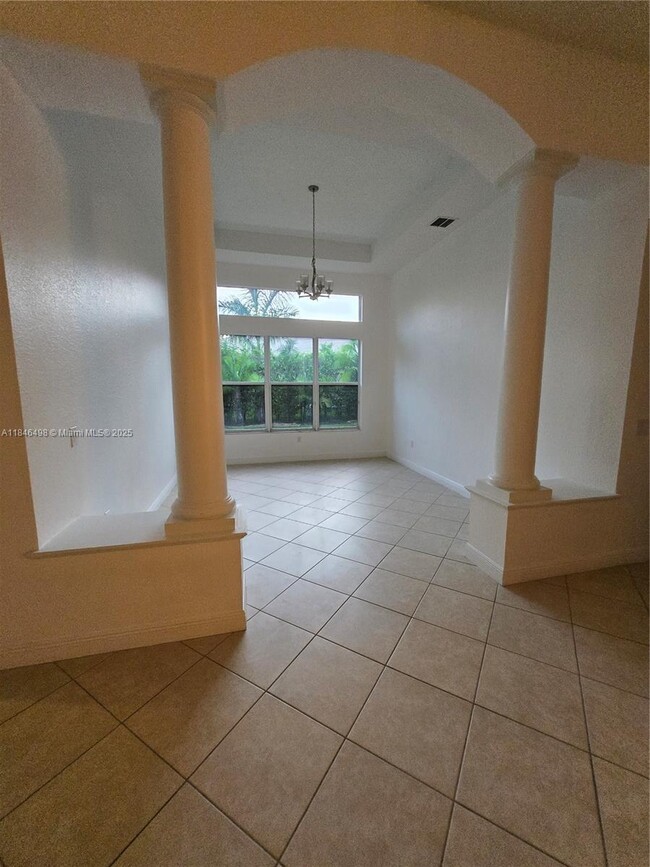 Foto del edificio - 15088 SW 34th St