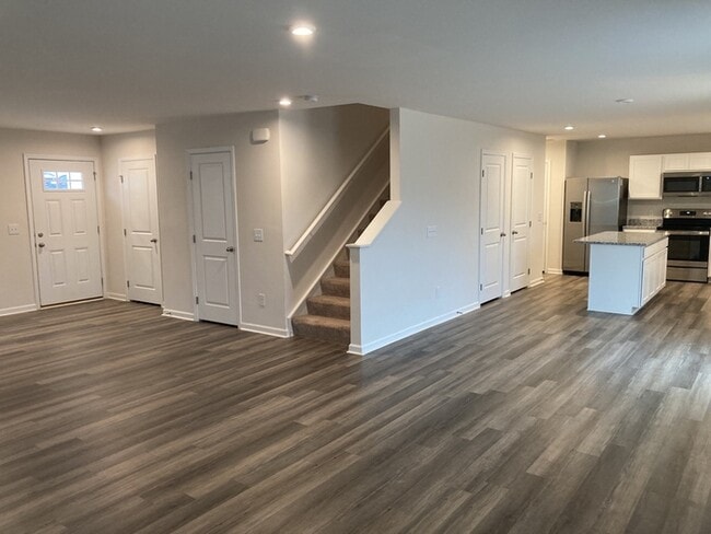 Foto del edificio - 5 Bedroom 2.5 Bathroom House