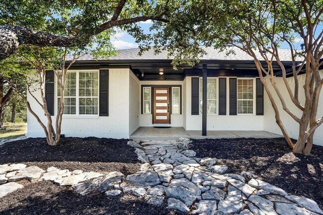 Foto del edificio - 13201 N Ridge Cir