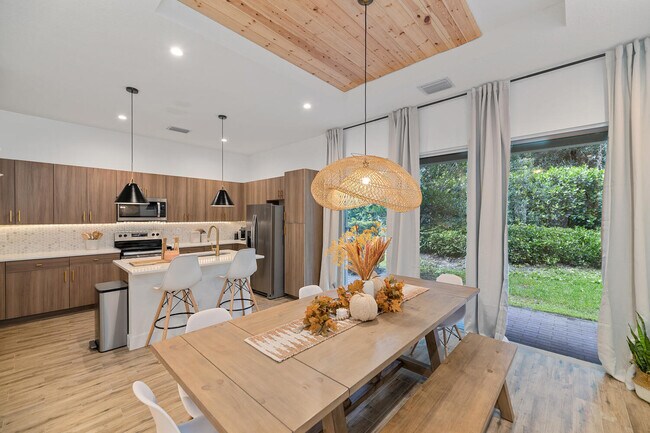 Foto del edificio - 1130 Pioneer Way