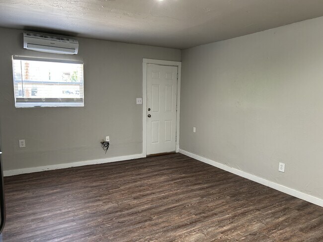 Foto del edificio - 123 NW 25th St