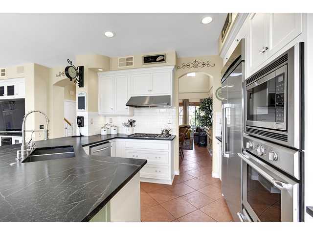 Building Photo - 609 El Portal Dr