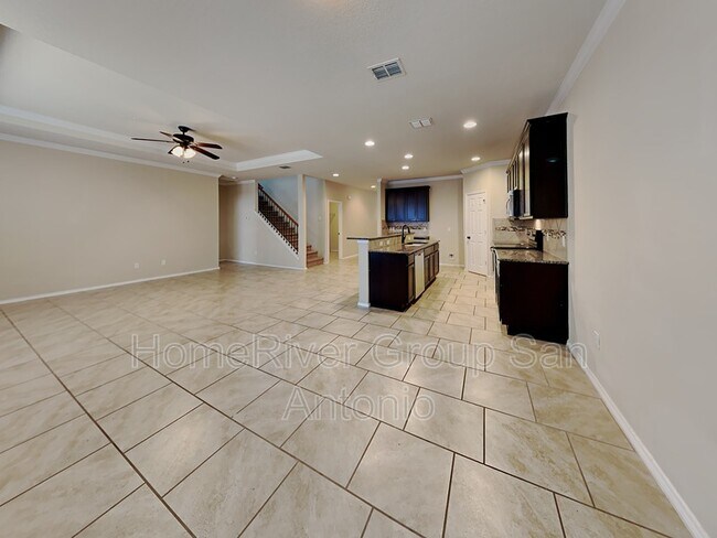 Foto del edificio - 2946 Sawmill Ln