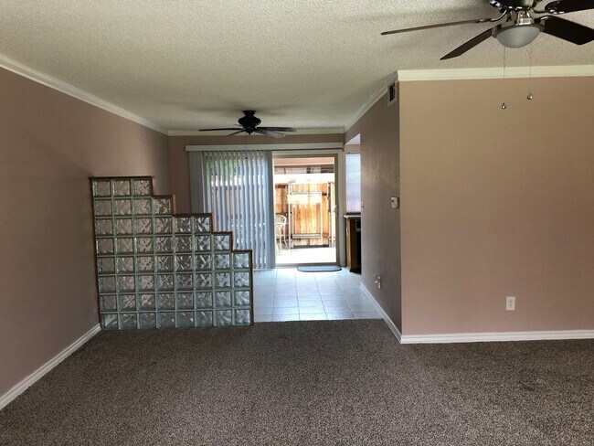 Building Photo - COMING SOON!!! Beautiful 3 bedroom 2.5 bat...