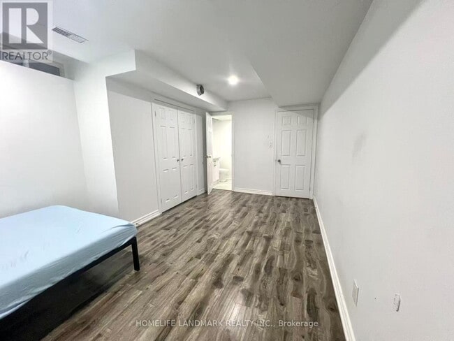 Building Photo - 37 Cartmel Dr