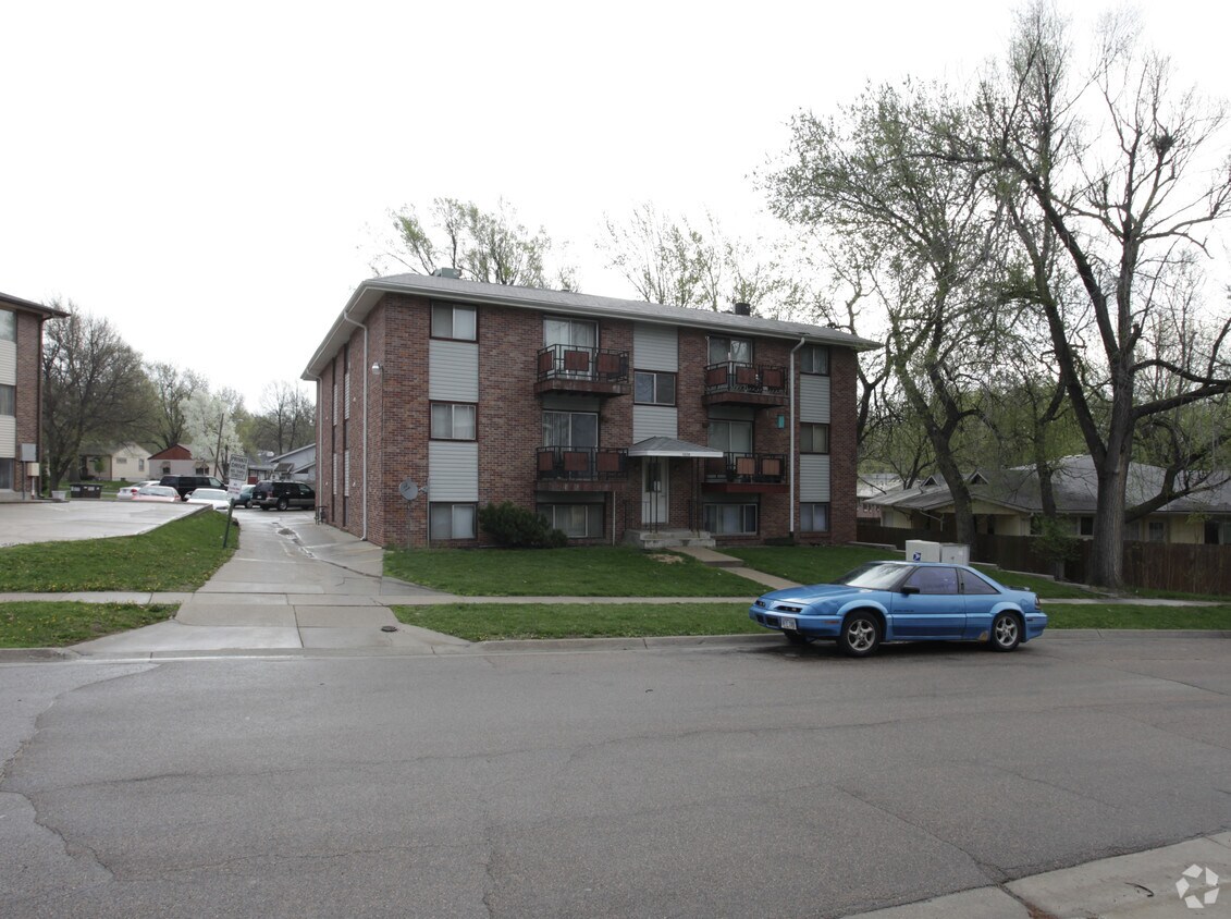 Primary Photo - 4010 S 17th St