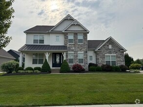 Building Photo - 5717 Ludington Dr